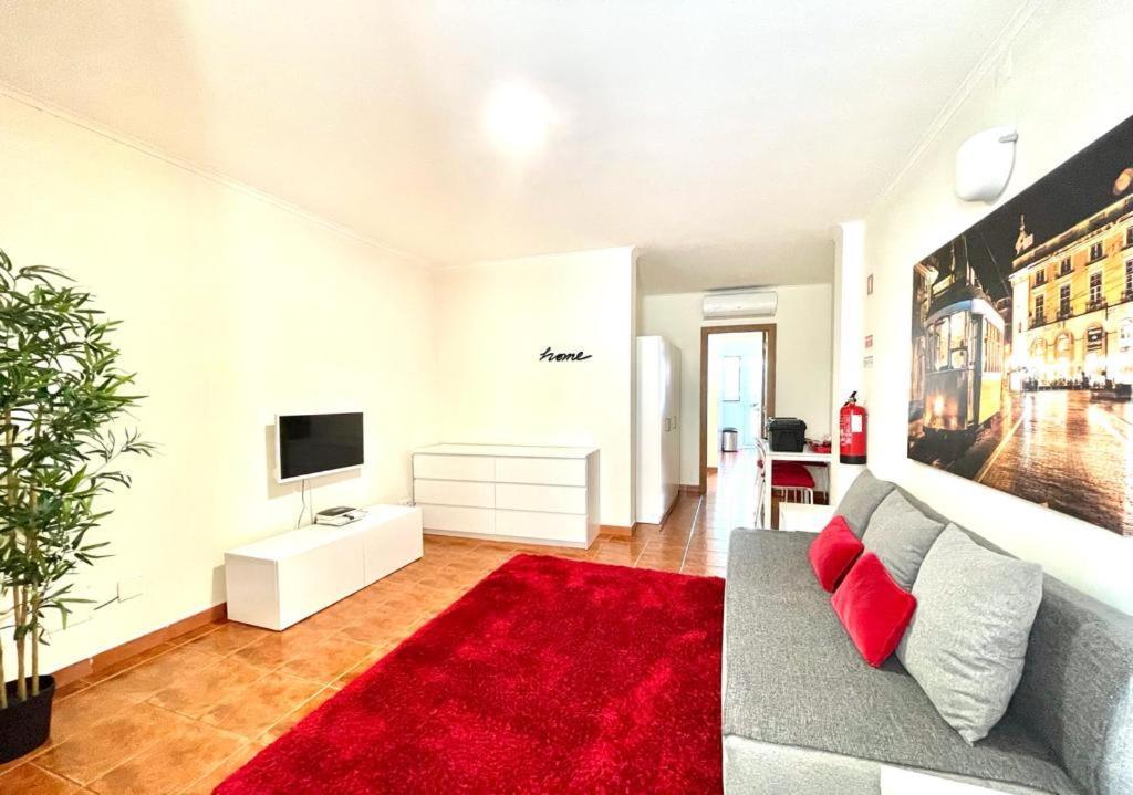 Lisboa, Central Lisbon, Charming Patio House, , Wifi, Air Conditioning, Near Metro, By Ig エクステリア 写真