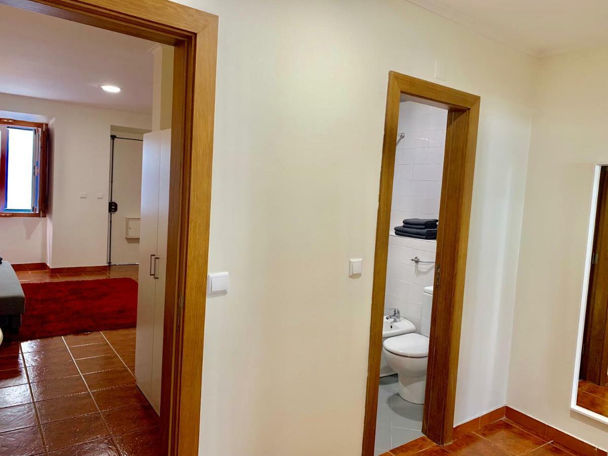 Lisboa, Central Lisbon, Charming Patio House, , Wifi, Air Conditioning, Near Metro, By Ig エクステリア 写真
